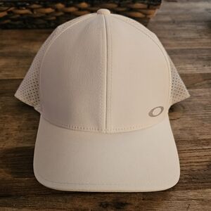 Oakley White Flexfit Hat